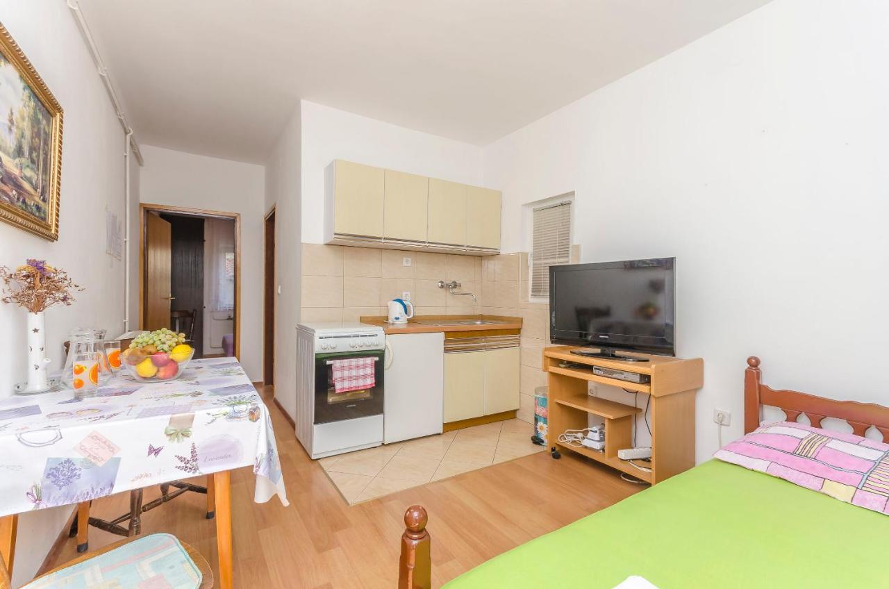 Apartments Mira I Vodice Exterior photo