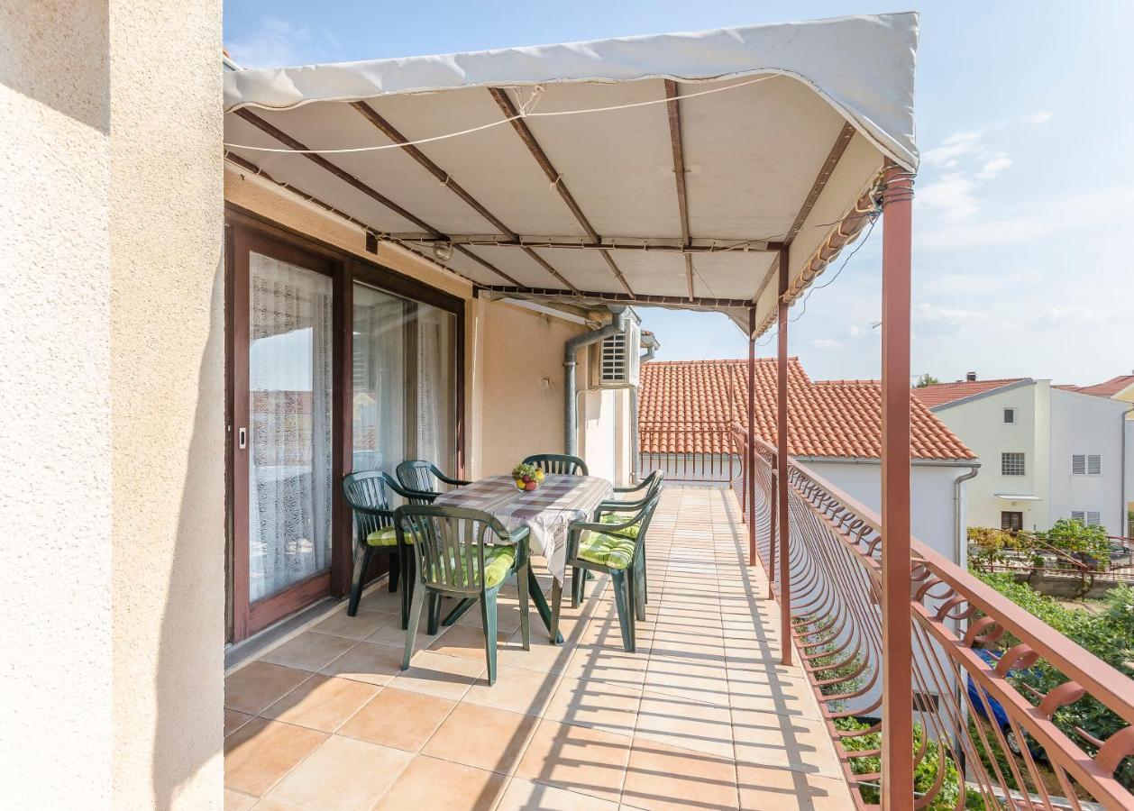 Apartments Mira I Vodice Exterior photo